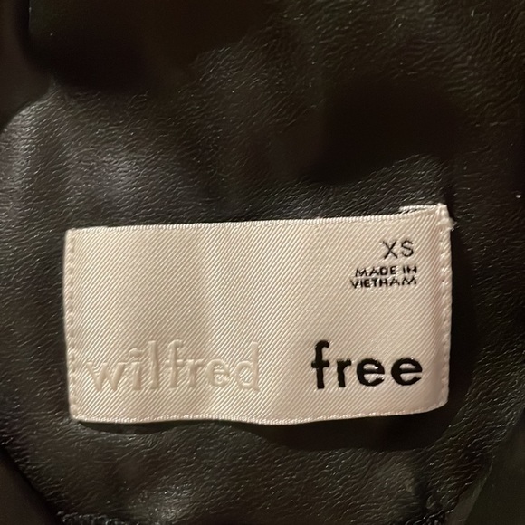 Aritzia Wilfred Free Daria Leggings - Vegan Leather - Ankle length - Picture 7 of 7